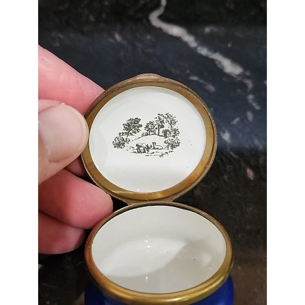 Bilston Enamel Trinket Box 